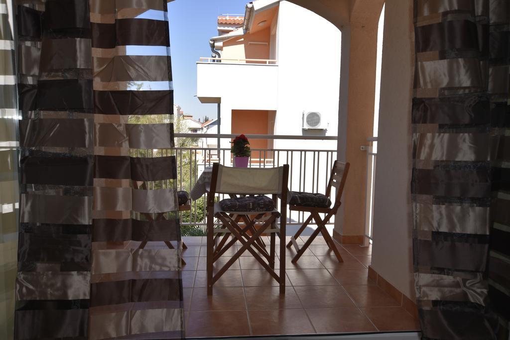 Apartman Sena Vodice Ngoại thất bức ảnh