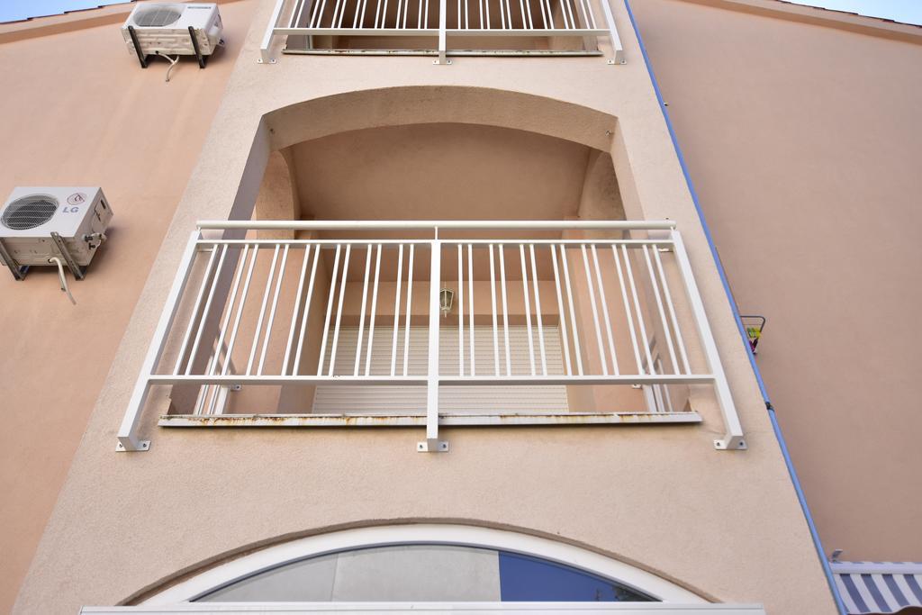 Apartman Sena Vodice Ngoại thất bức ảnh