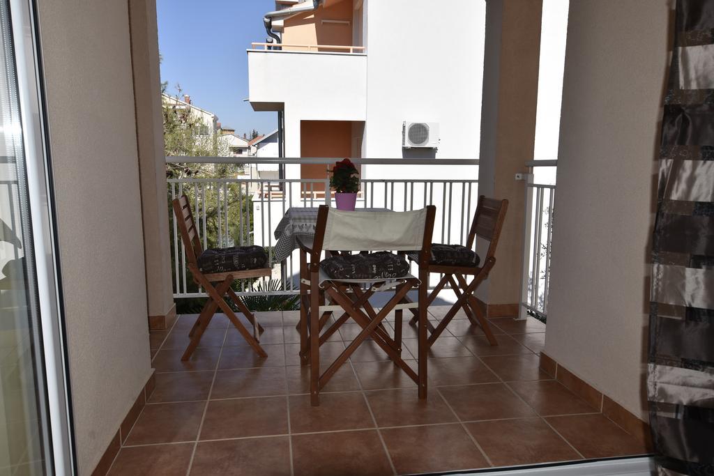 Apartman Sena Vodice Ngoại thất bức ảnh