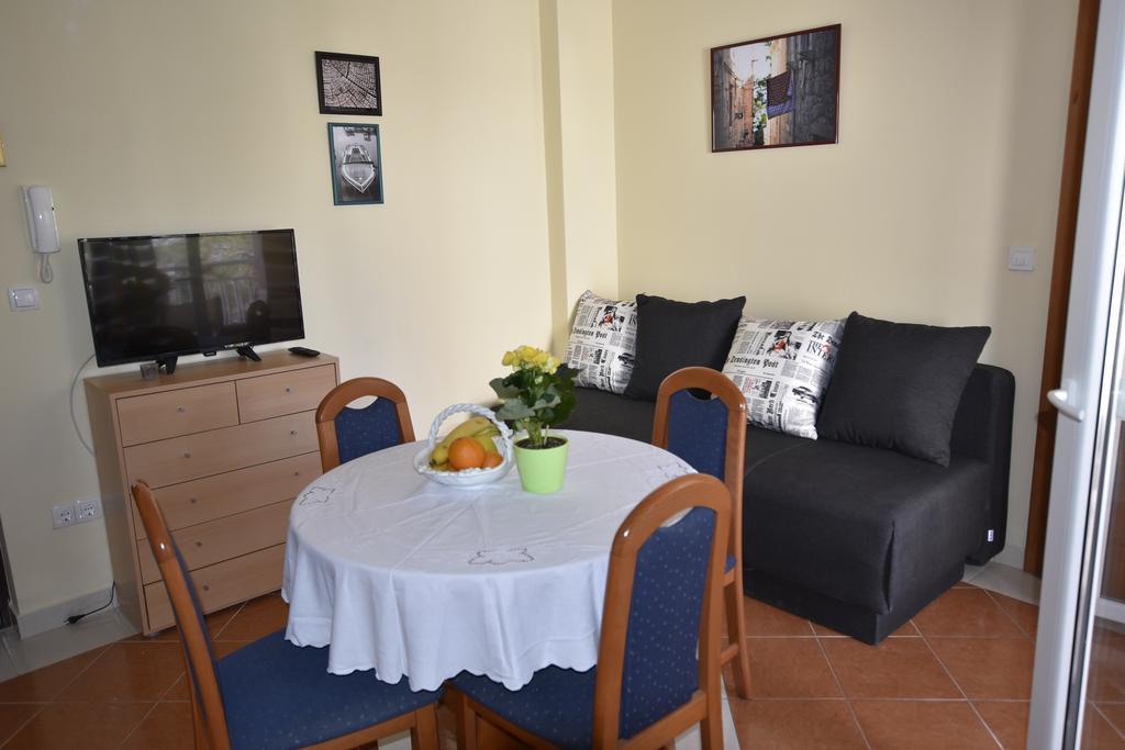Apartman Sena Vodice Ngoại thất bức ảnh