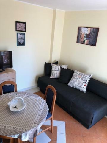 Apartman Sena Vodice Ngoại thất bức ảnh